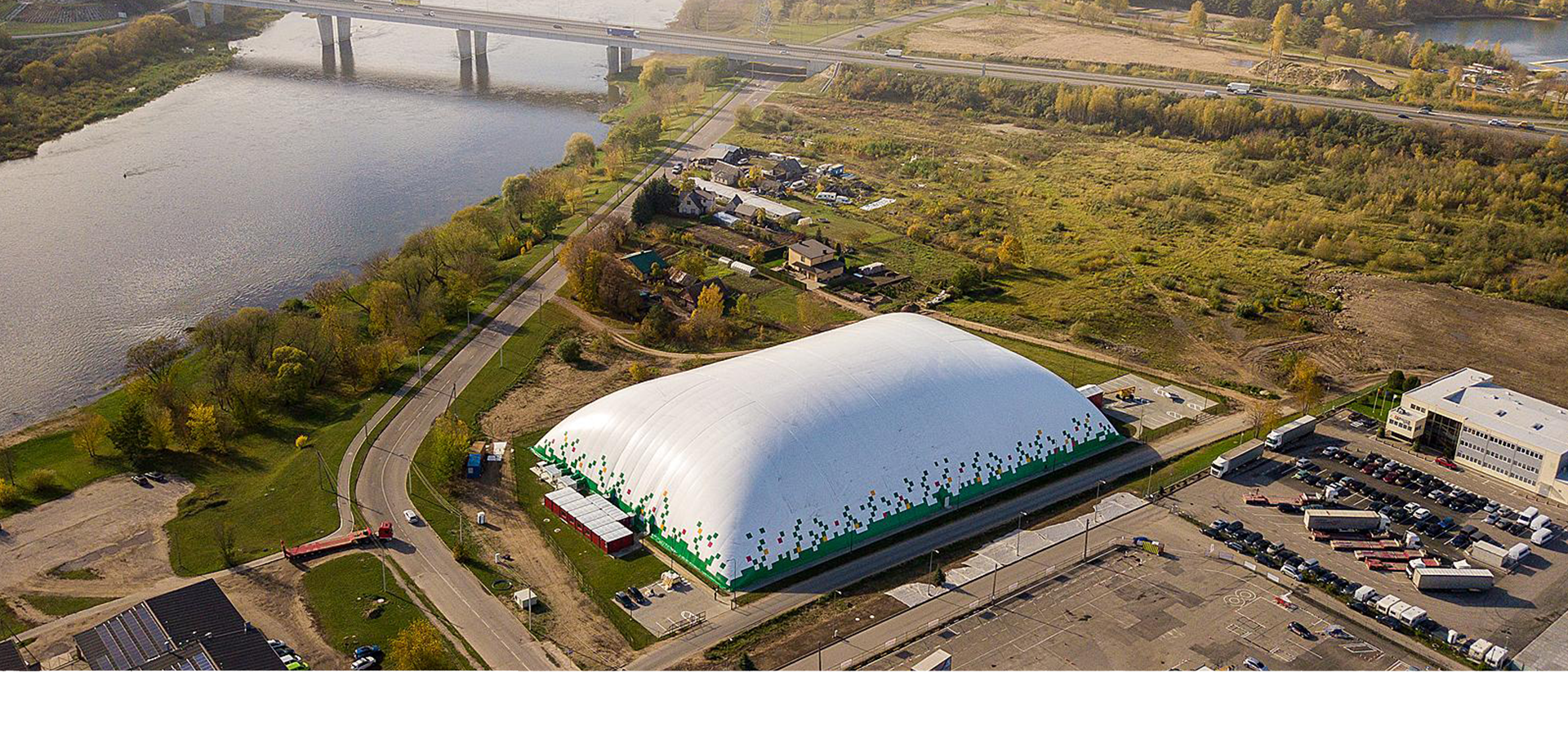 Großartige Traglufthalle in Kaunas, Litauen.